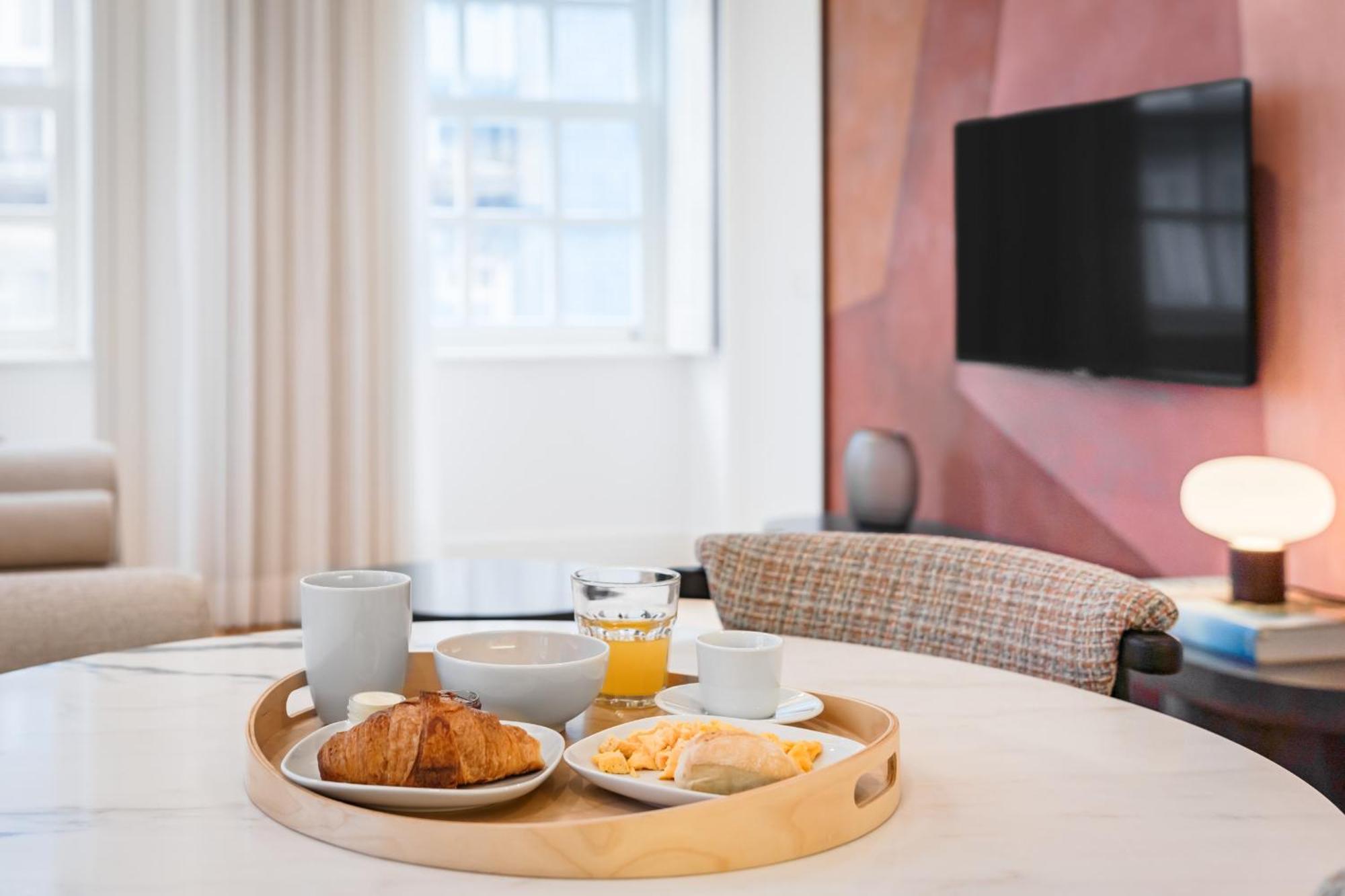 Апартаменты Feel Porto Clerigos Charm Flats Экстерьер фото