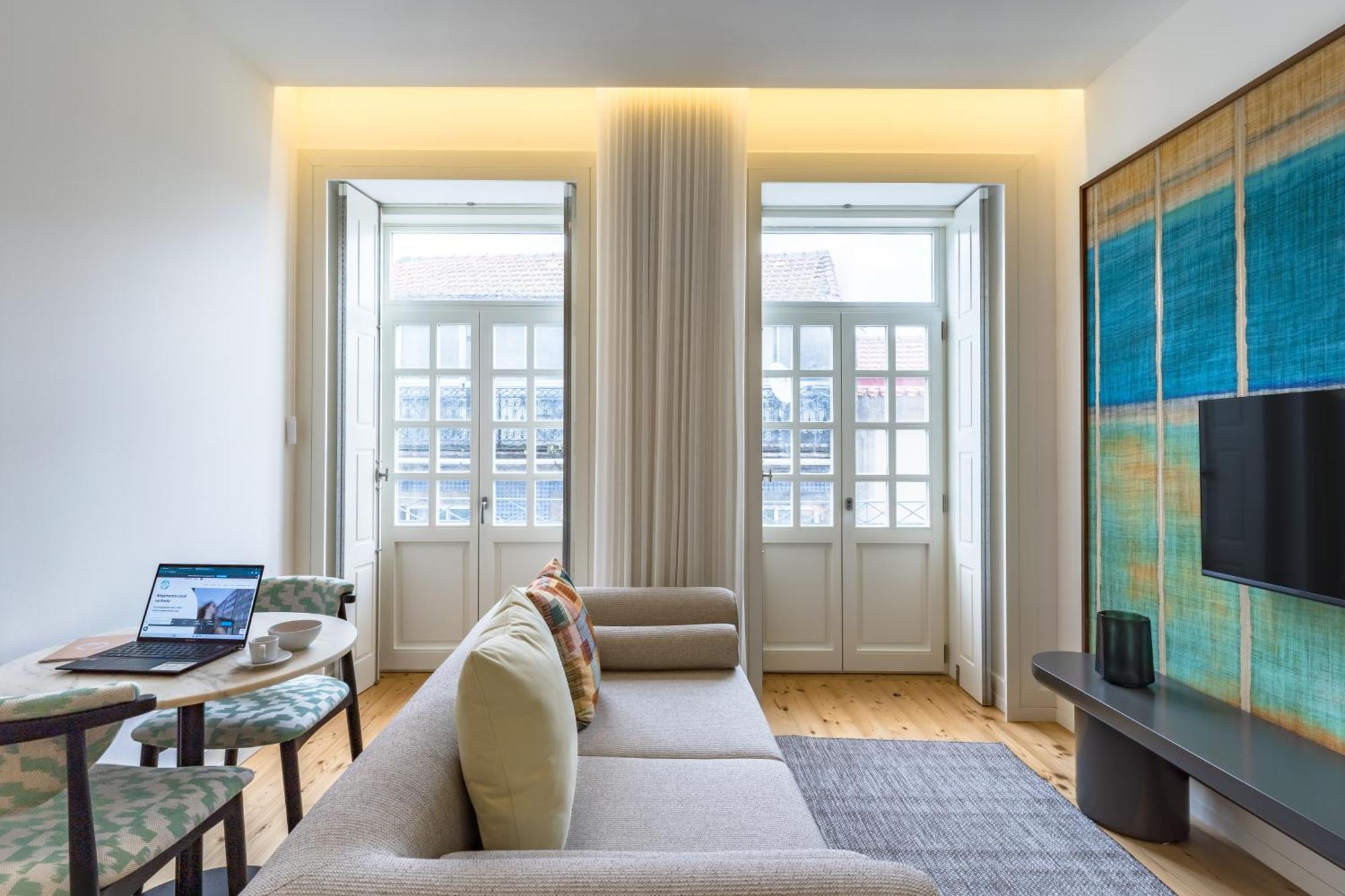 Апартаменты Feel Porto Clerigos Charm Flats Экстерьер фото