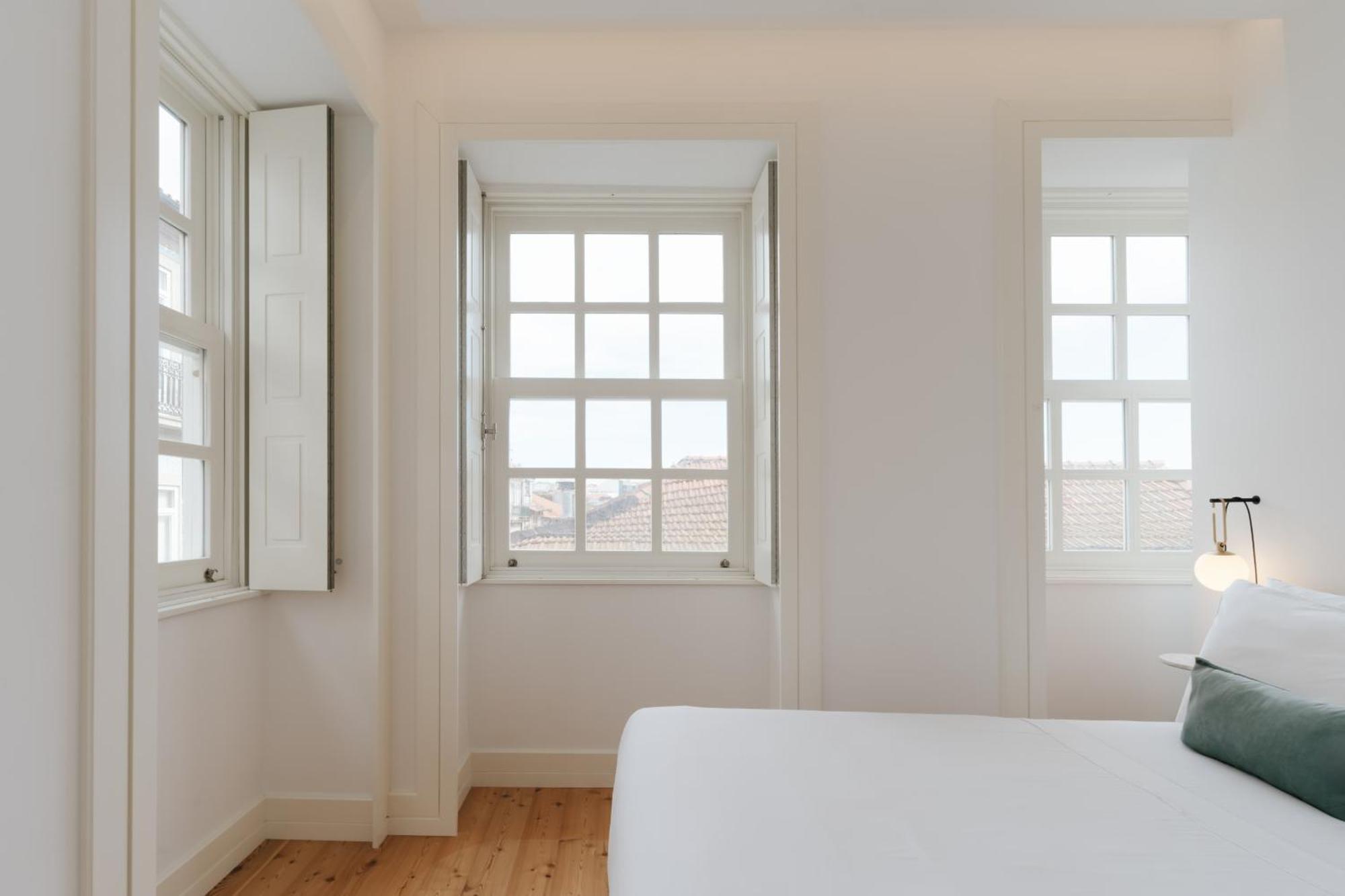 Апартаменты Feel Porto Clerigos Charm Flats Экстерьер фото