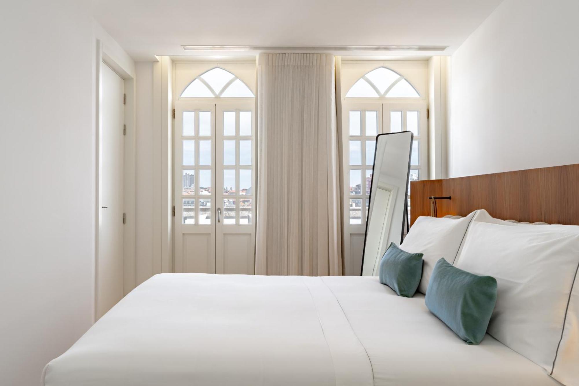 Апартаменты Feel Porto Clerigos Charm Flats Экстерьер фото