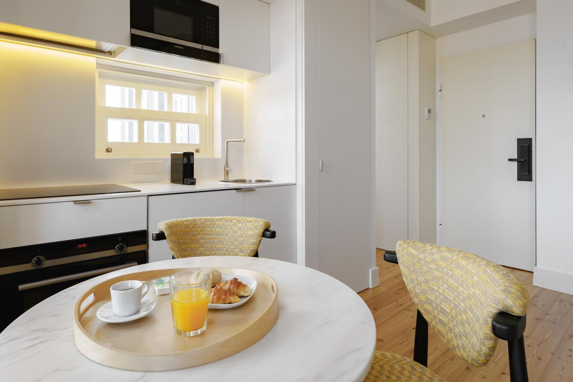 Апартаменты Feel Porto Clerigos Charm Flats Экстерьер фото